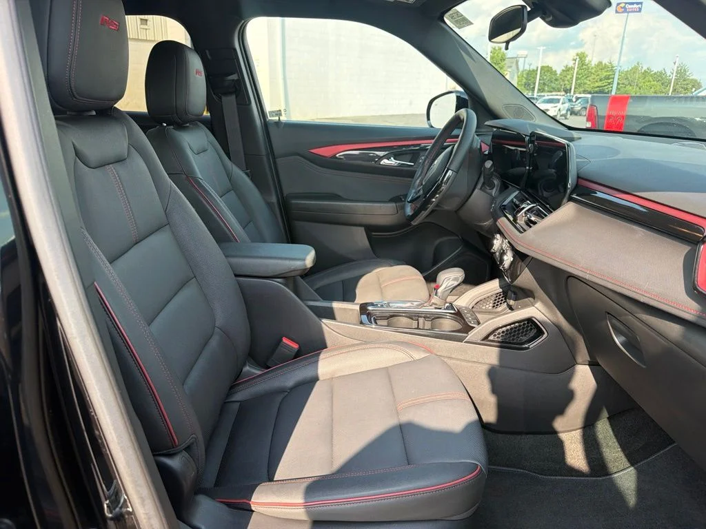 Used 2024 Black Chevrolet RS image 40
