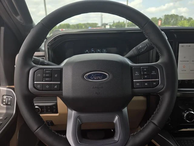 New 2026 Glacier Gray Metallic Tri-Coat Ford F-250® Lariat® image 39
