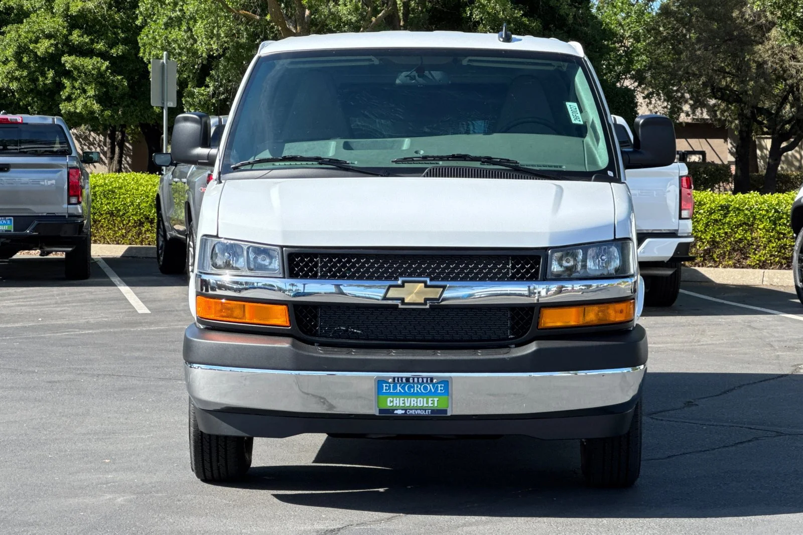 2026 Chevrolet Express Cargo WT view 8