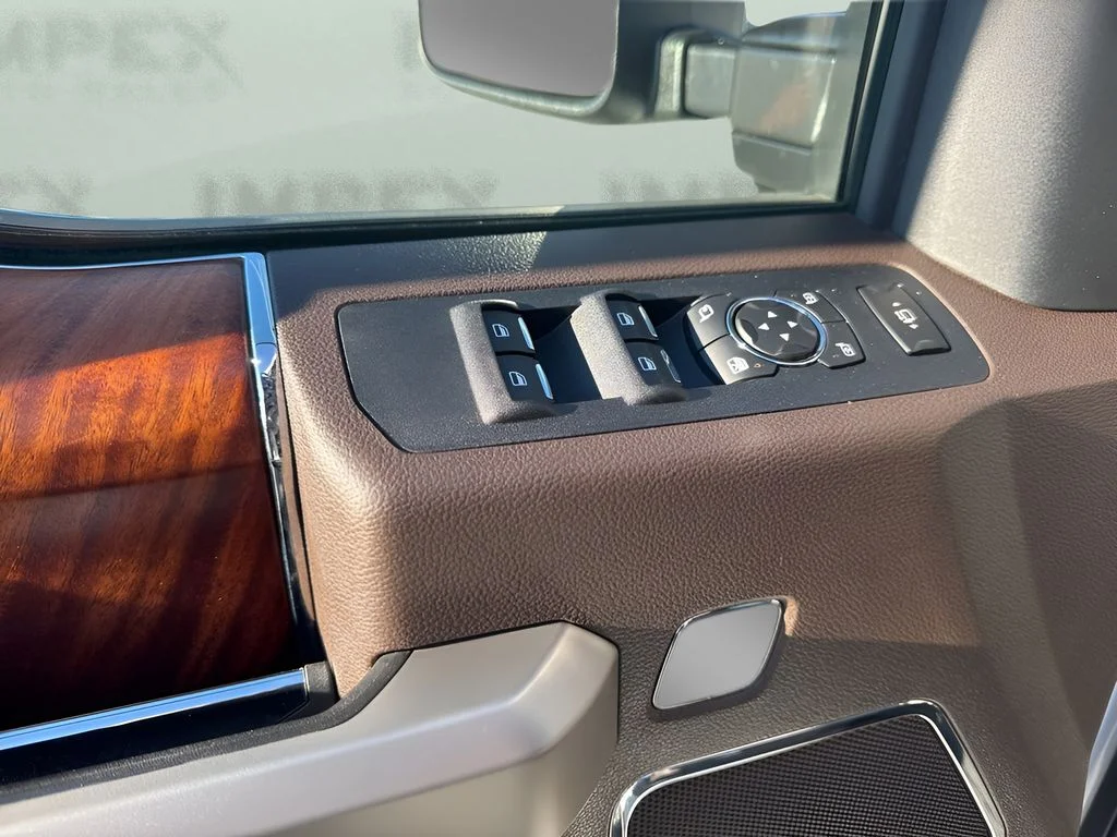 Used 2020 Gray Ford King Ranch image 27