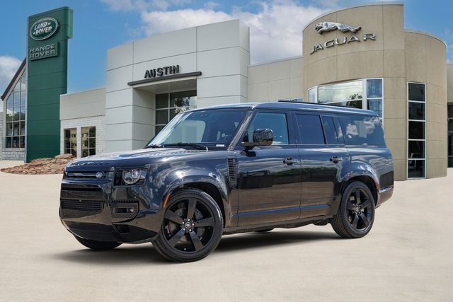 2024 Land Rover Defender 130 X-Dynamic SE