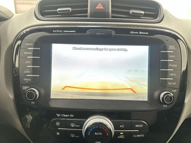 Used 2016 Black Kia Plus image 24