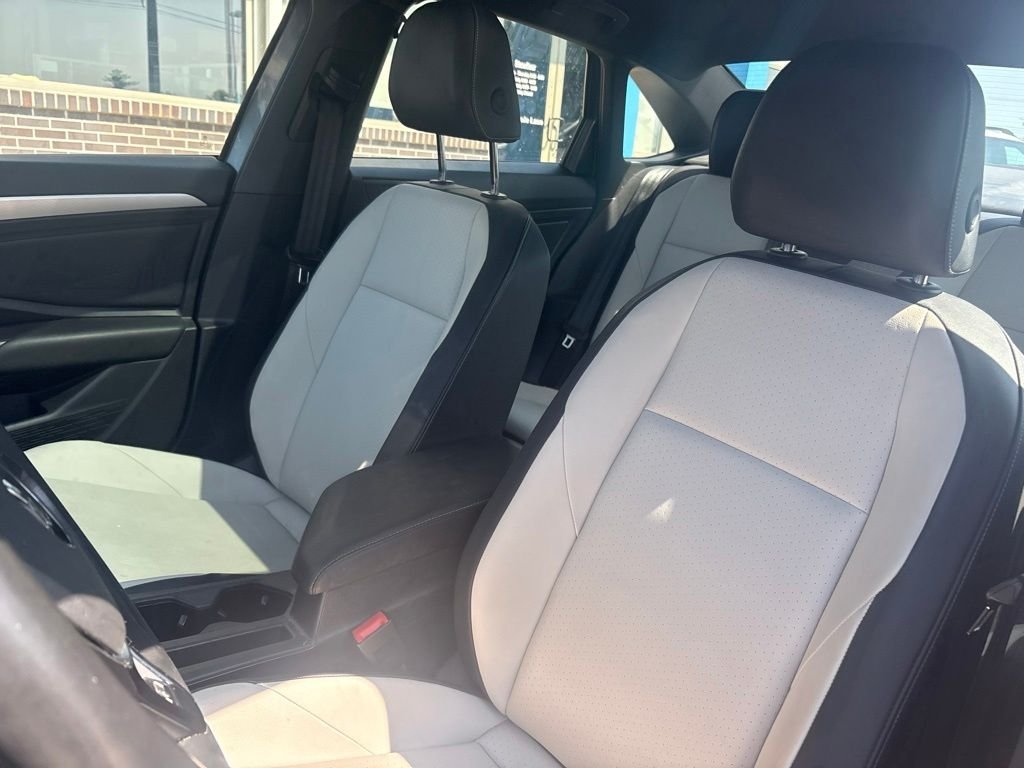 Used 2021 Gray Volkswagen R-Line image 11
