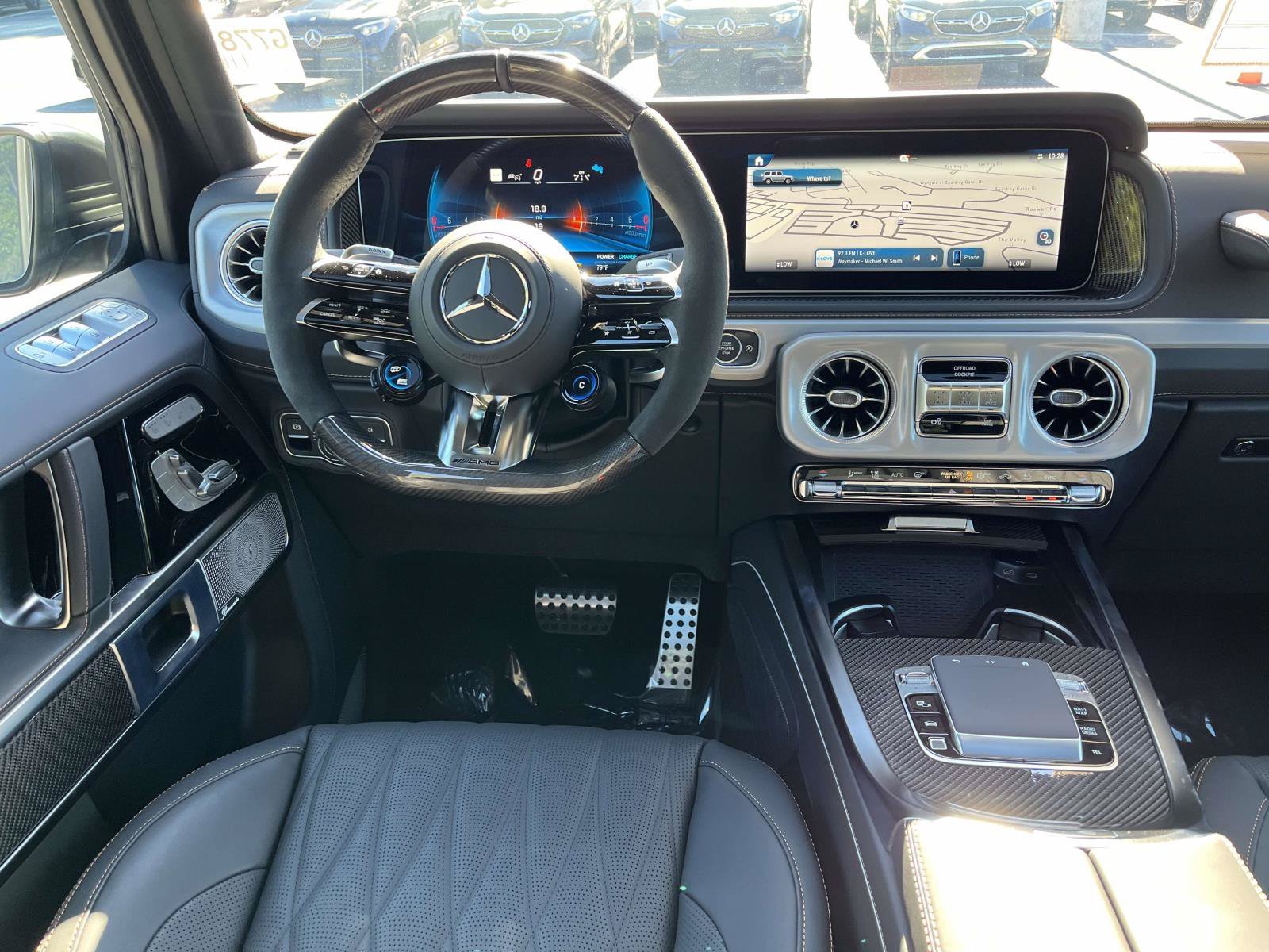 New 2027 MANUFAKTUR Dakota Brown Magno Mercedes-Benz AMG® G 63 SUV image 37