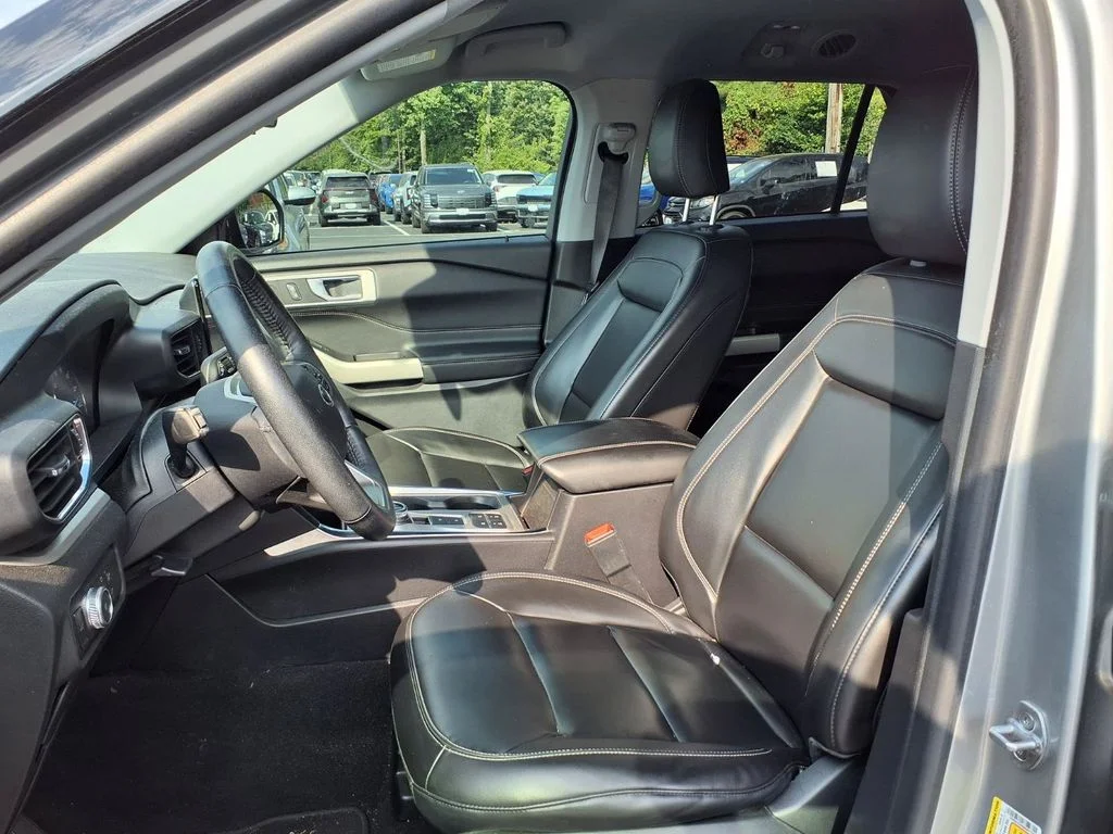 Used 2021 Silver Metallic Ford XLT image 18
