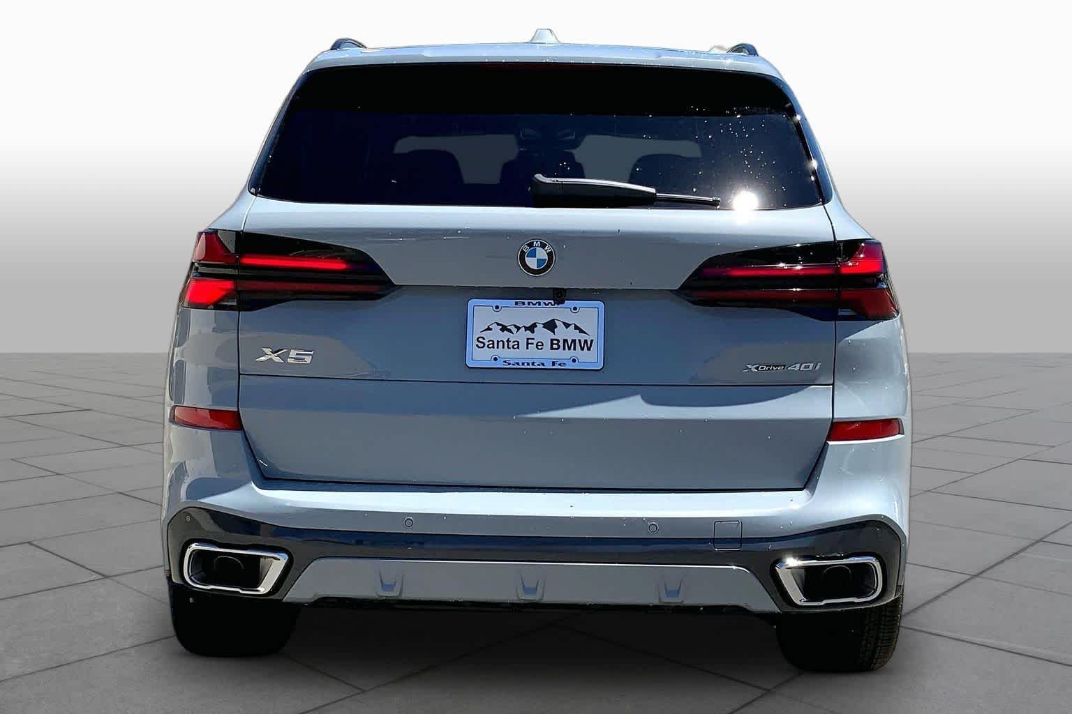 New 2026 Brooklyn Grey Metallic BMW xDrive40i image 4