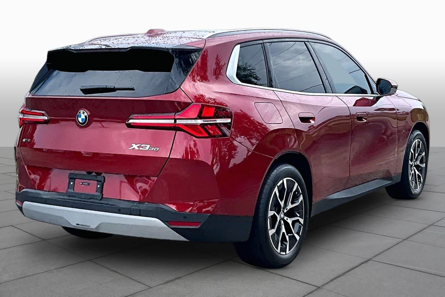 Used 2025 Vegas Red Metallic BMW 30 xDrive image 13