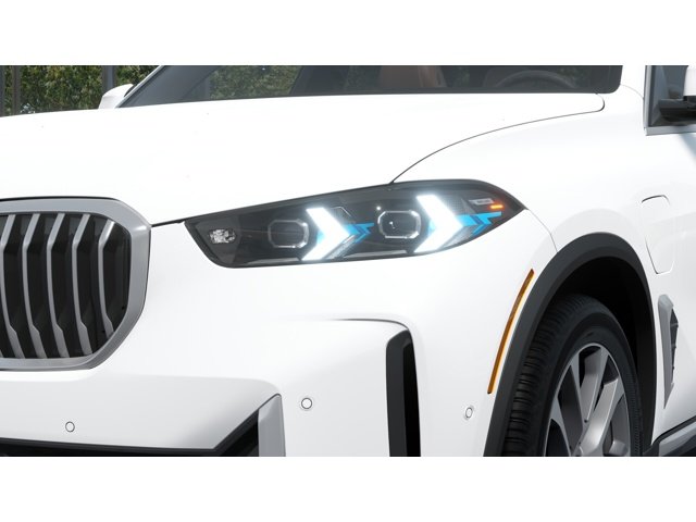New 2026 Alpine White BMW xDrive50e image 6