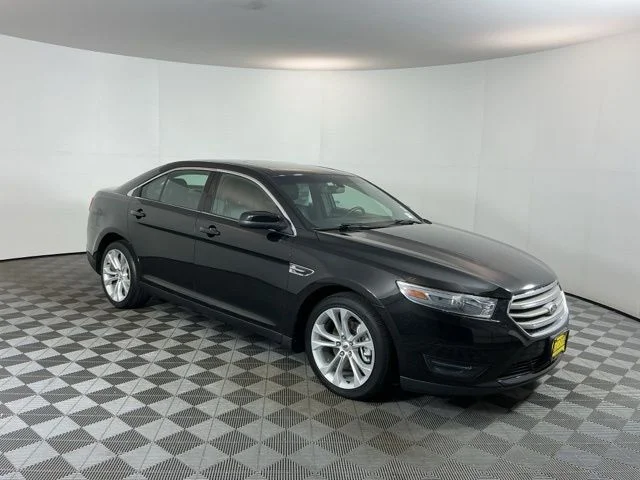 Used 2013 Black Ford SEL image 3