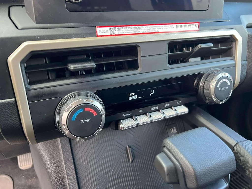 2025 Toyota Tacoma SR - Photo 12
