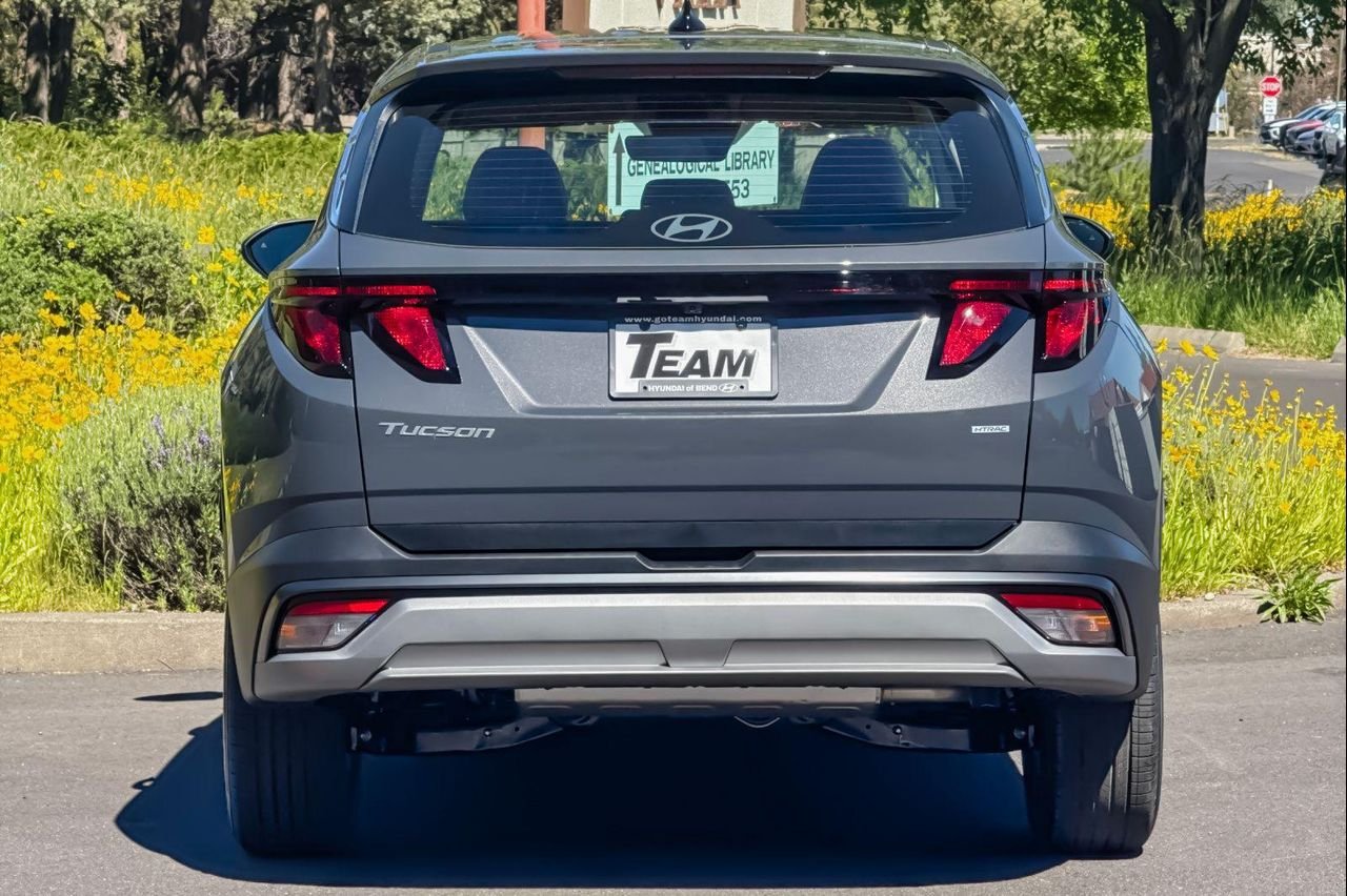 New 2026 Gray Hyundai SE AWD image 5
