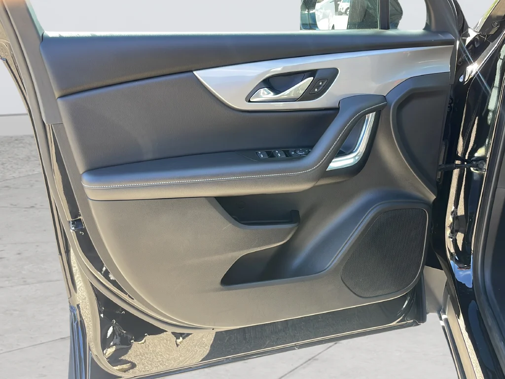 Used 2023 Black Chevrolet LT image 23