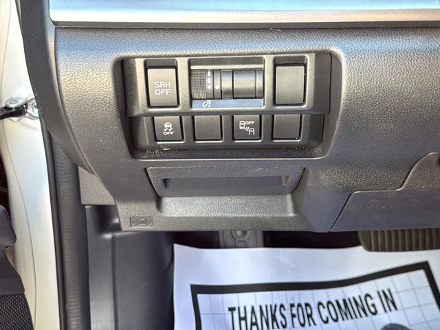 Used 2019 White Subaru 2.0i Limited image 28