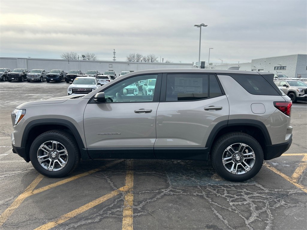 2026 GMC TERRAIN - Image 4