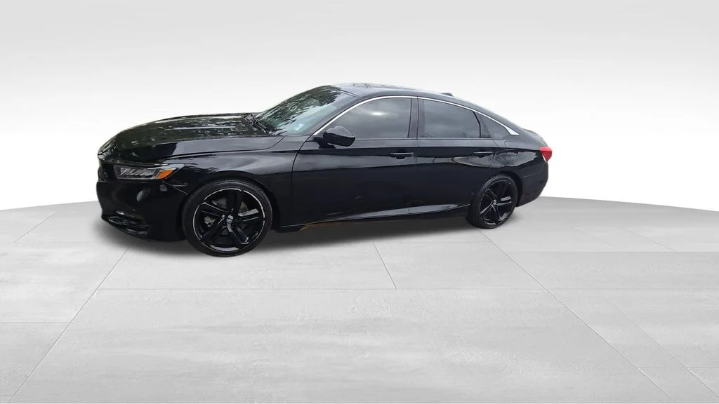 Used 2019 Black Honda Sport image 4