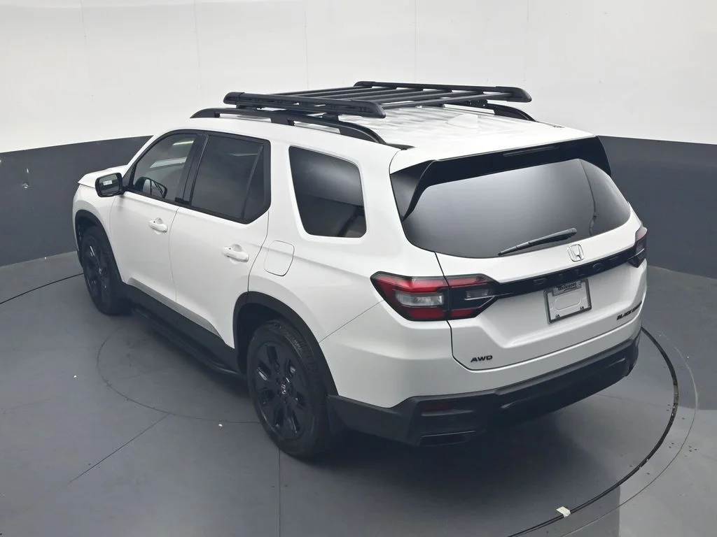 New 2026 Platinum White Pearl Honda Black Edition image 21