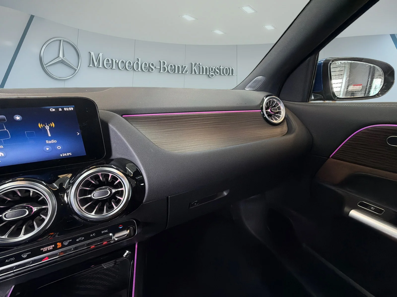 Certified Used 2025 Blue Mercedes-Benz 250 4matic Suv image 13