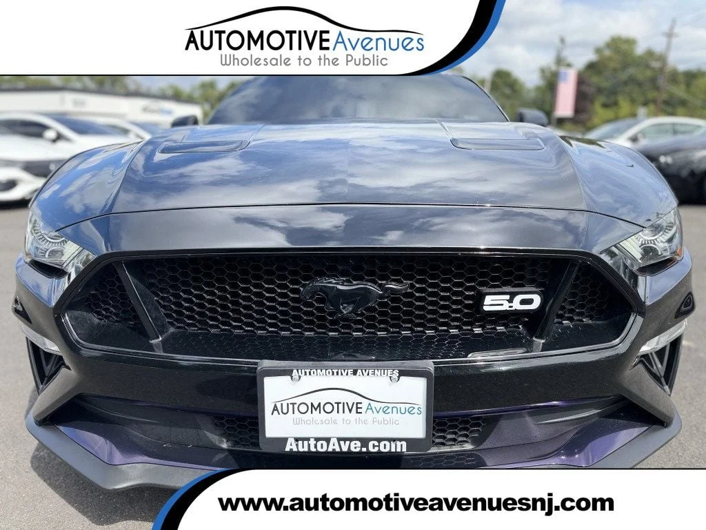 Used 2021 Shadow Black Ford GT Fastback w/ Black Accent Pkg, 10-Speed Auto & Remote Start image 1