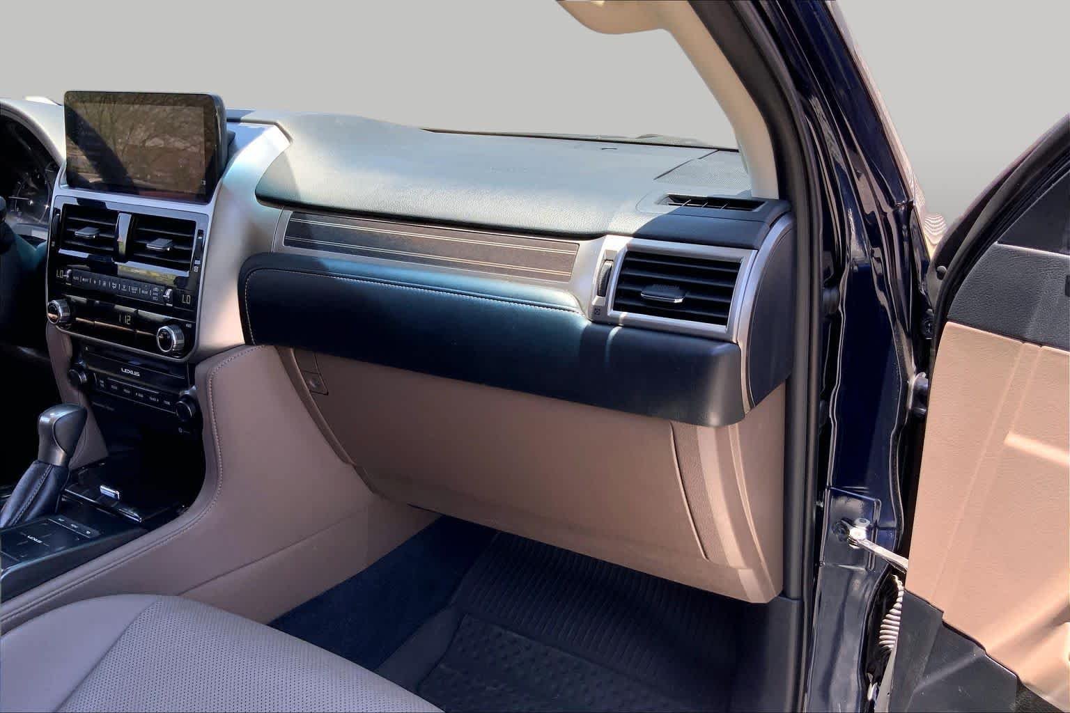 Used 2023 Nightfall Mica Lexus Premium image 16