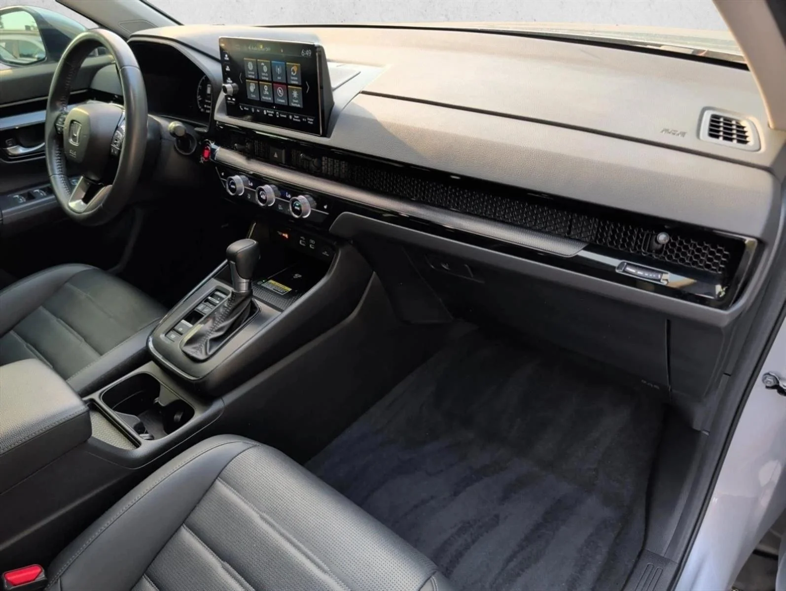 Used 2023 Lunar Silver Metallic Honda EX-L image 30