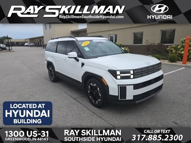 Used 2024 White Hyundai SEL image 1