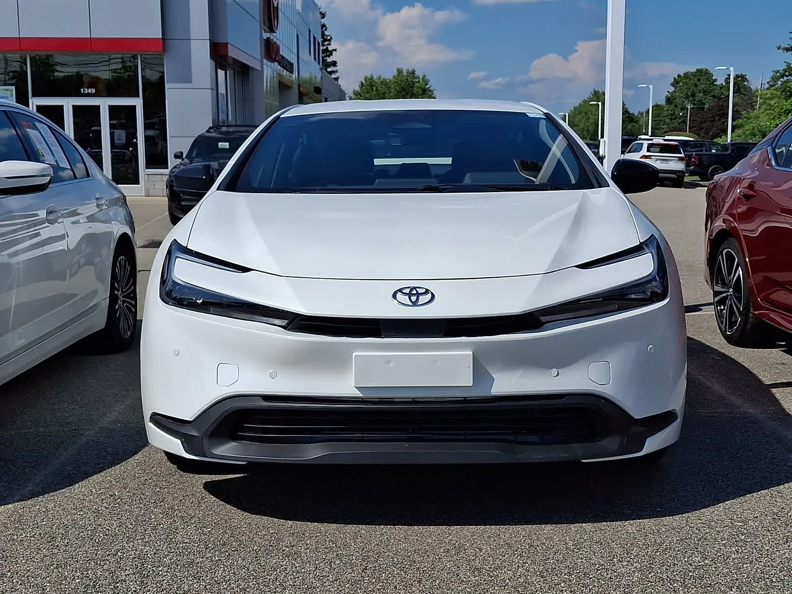Certified Used 2024 Wind Chill Pearl Toyota LE image 3