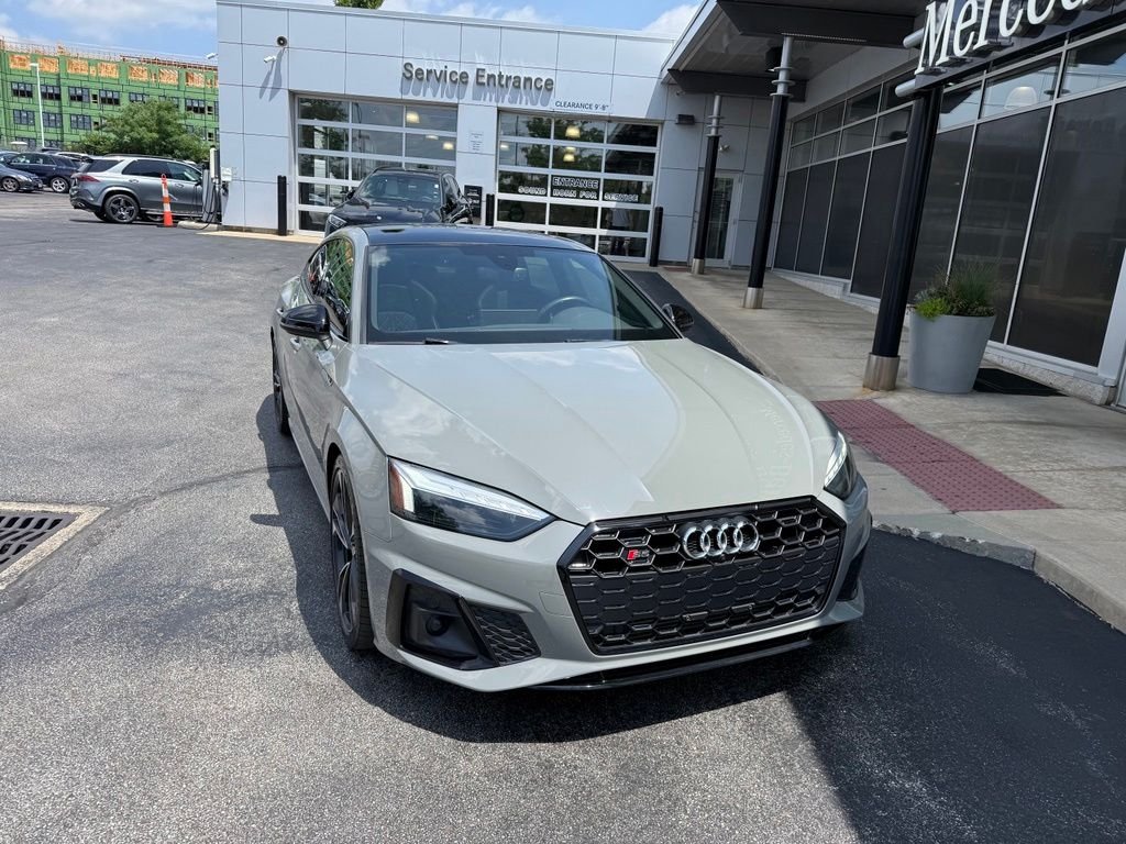 Used 2021 Gray Audi Premium Plus image 3