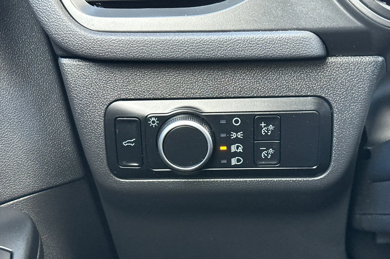 Used 2024 Blue Ford Active image 30