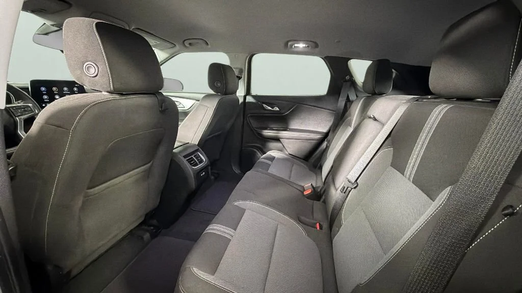 Used 2023 Sterling Gray Metallic Chevrolet 2LT image 26
