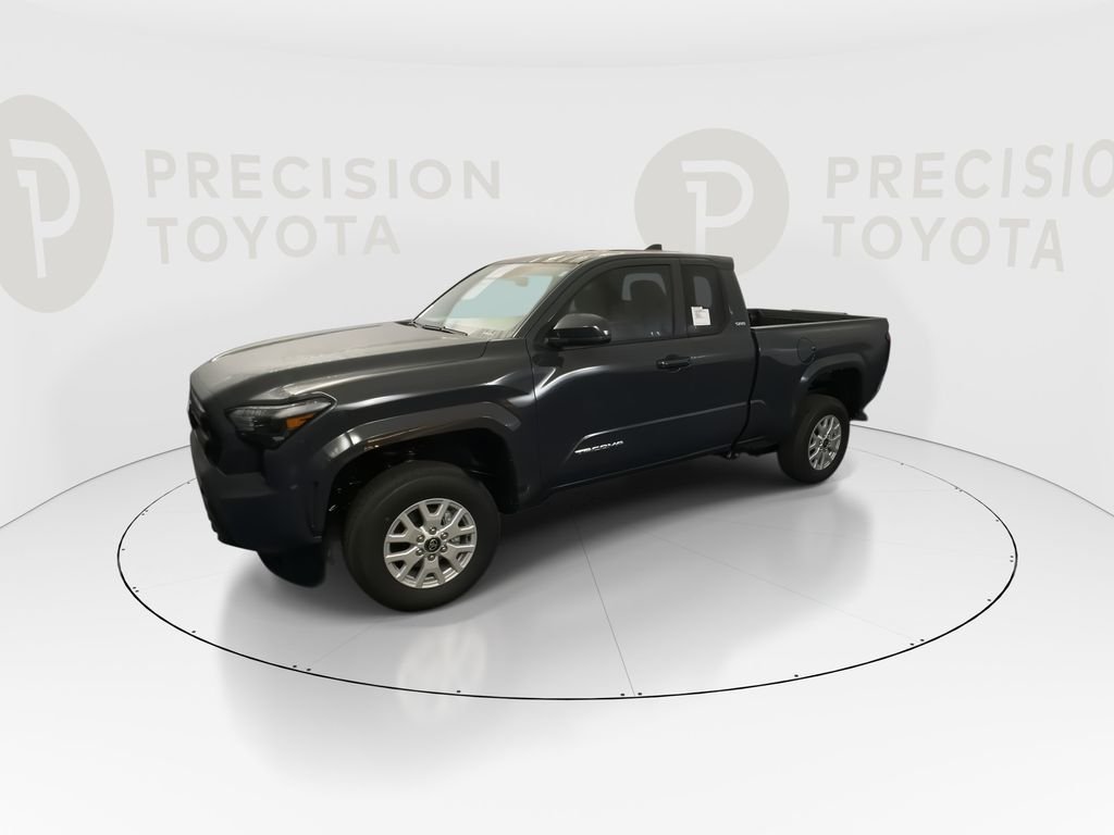 2026 Toyota Tacoma SR5 - Photo 9
