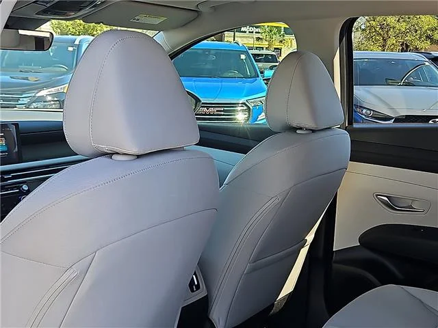 New 2026 Hampton Gray Hyundai SEL image 10