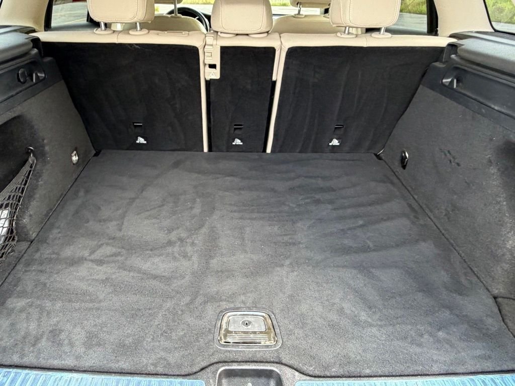 Used 2022 Black Mercedes-Benz GLC 300 image 56