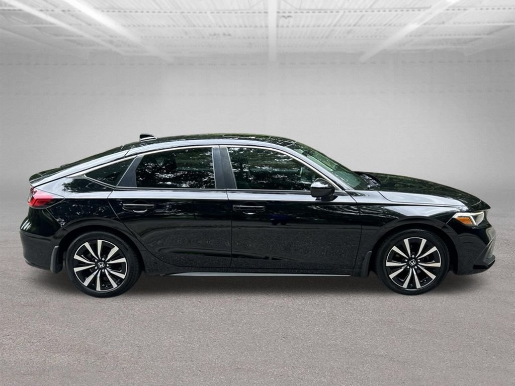 Used 2023 Black Honda EX-L image 6