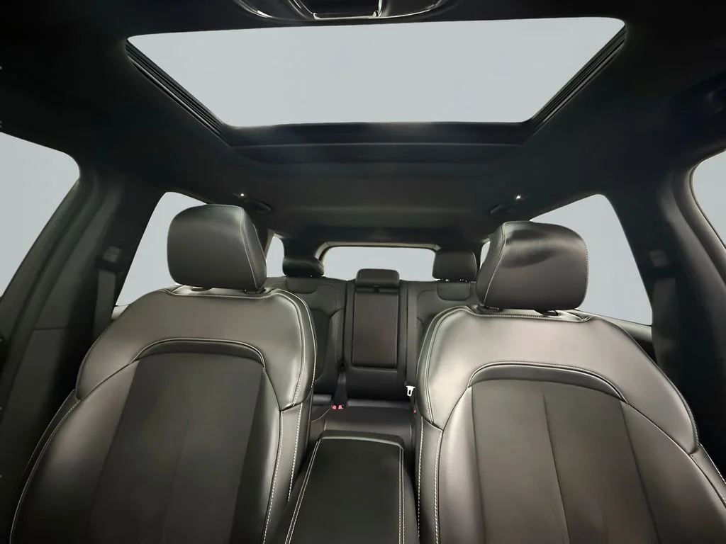 Used 2023 Gray Jeep Altitude X image 28