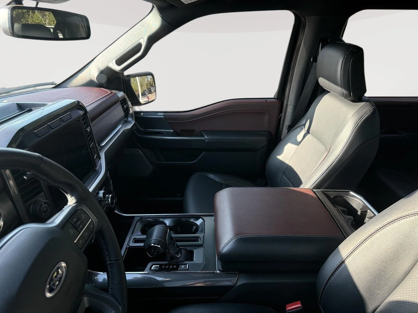 Certified Used 2023 Agate Black Ford LARIAT image 9
