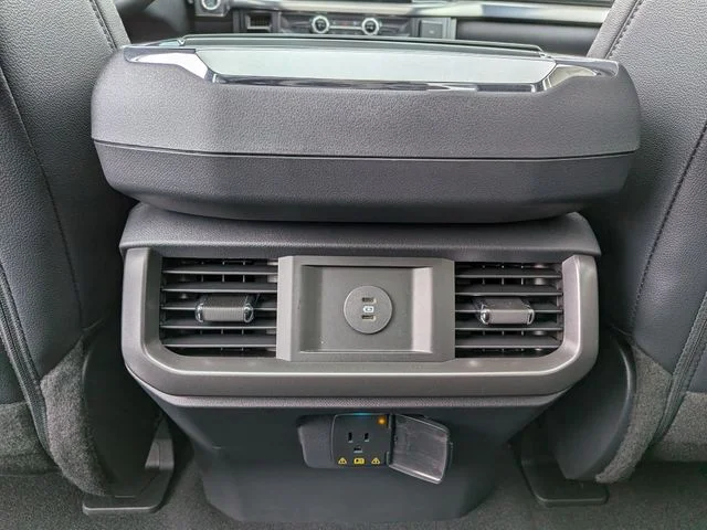 New 2025 Carbonized Gray Metallic Ford Lariat® image 14