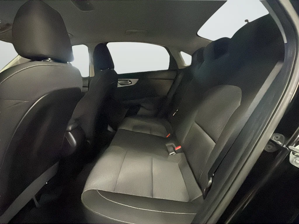 Used 2023 Black Kia LX image 27