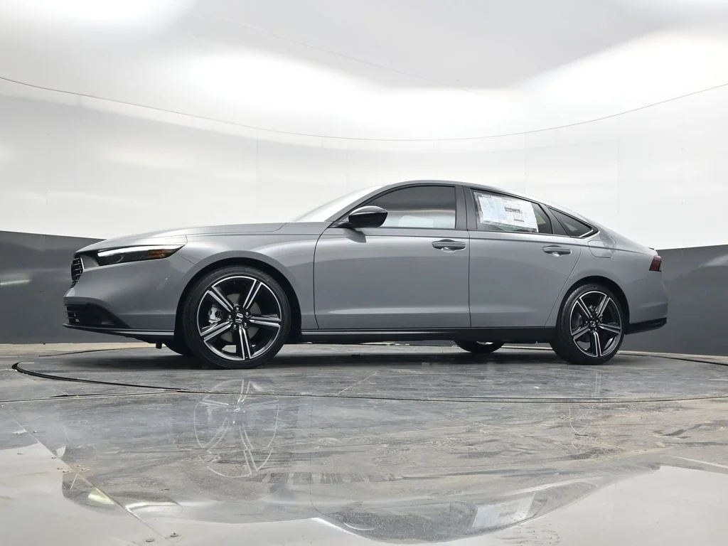 New 2026 Urban Gray Pearl Honda Sport image 29
