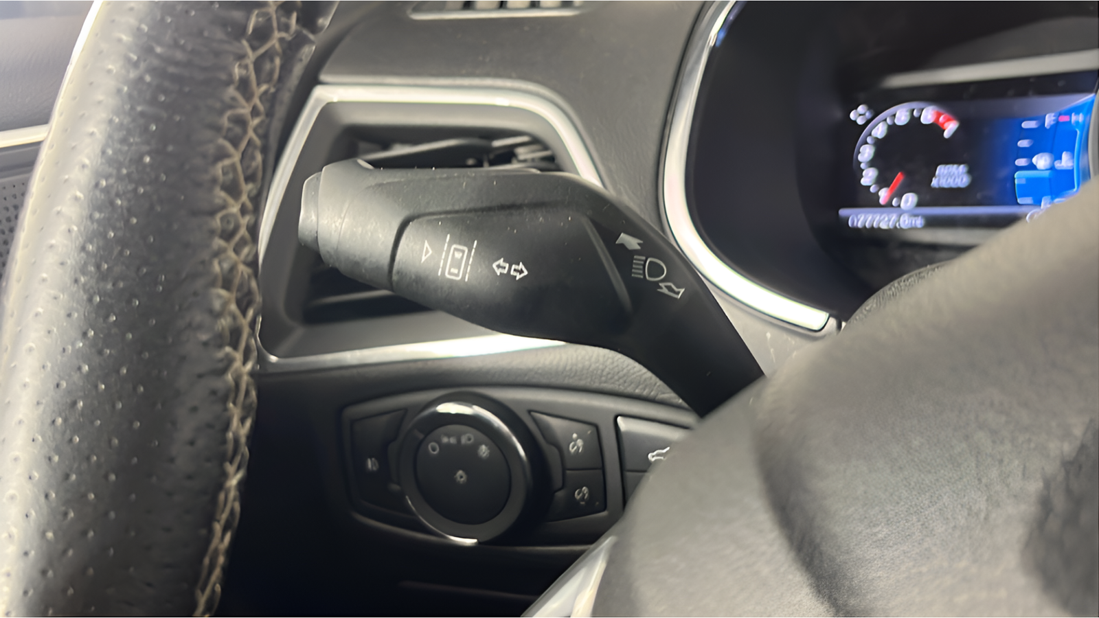 Used 2020 White Metallic Ford ST image 26