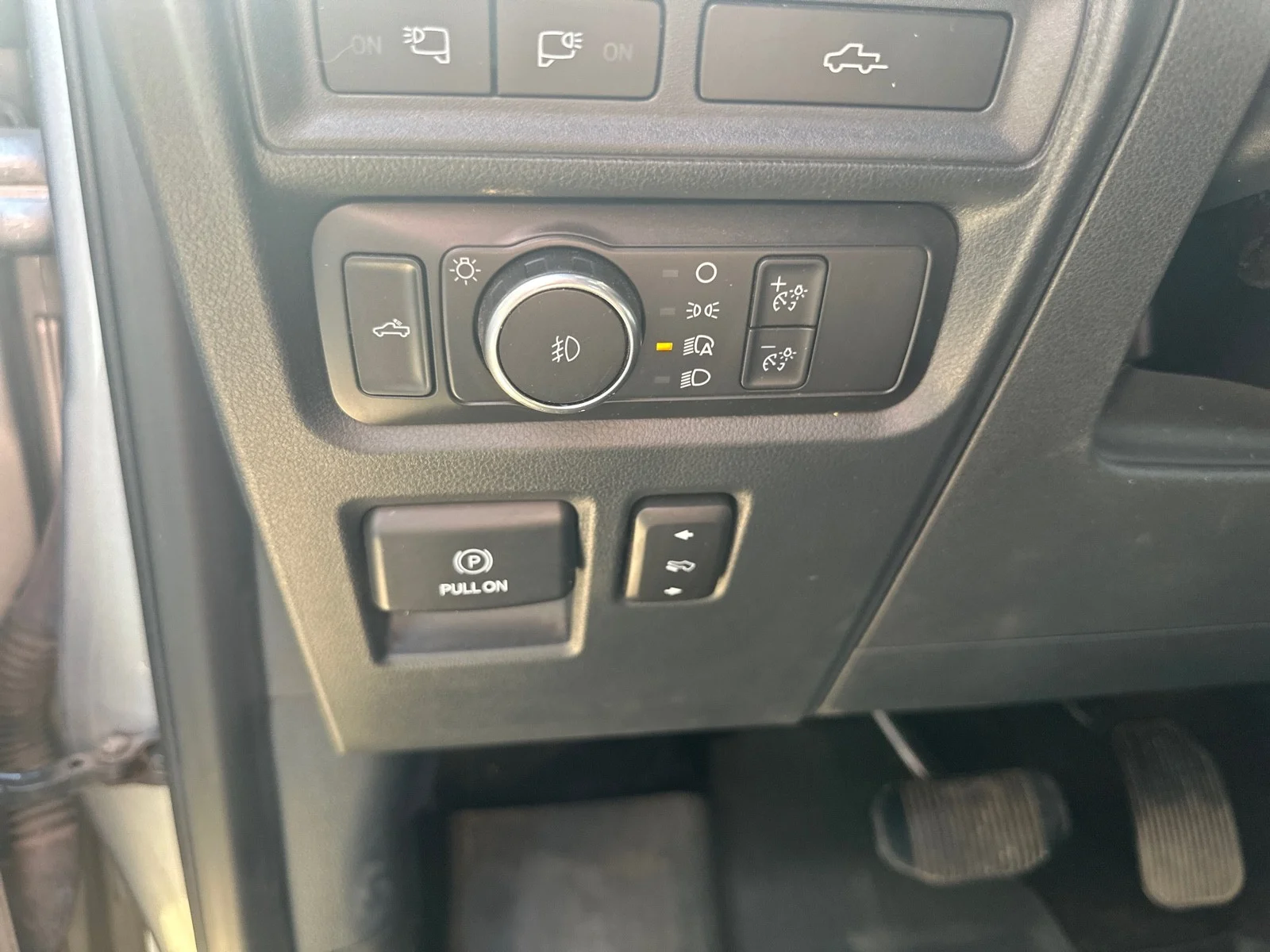 Used 2022 Iconic Silver Metallic Ford XLT image 26