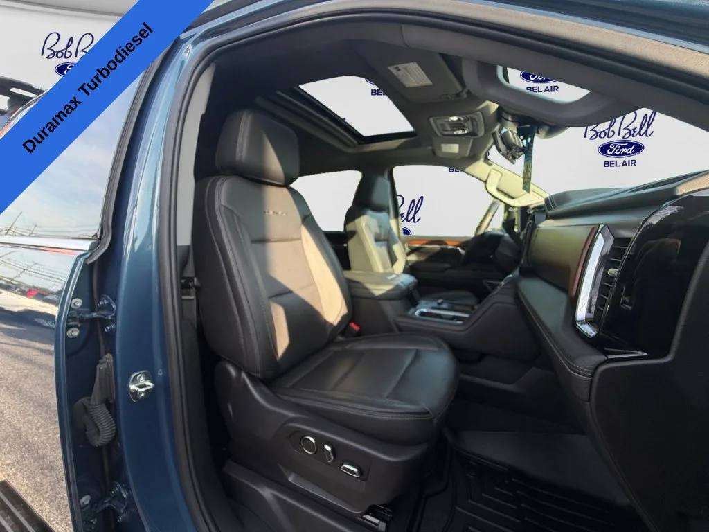 Used 2024 Metallic GMC Denali image 16