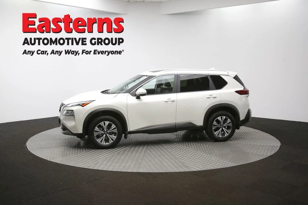 Used 2023 White Nissan SV image 56