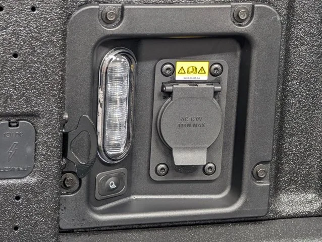 New 2026 Carbonized Gray Metallic Ford Lariat® image 54