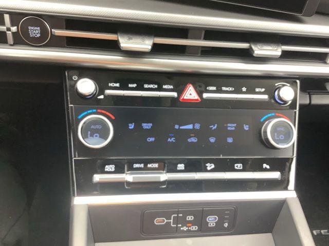 New 2026 Shimmering Silver Hyundai SEL image 25