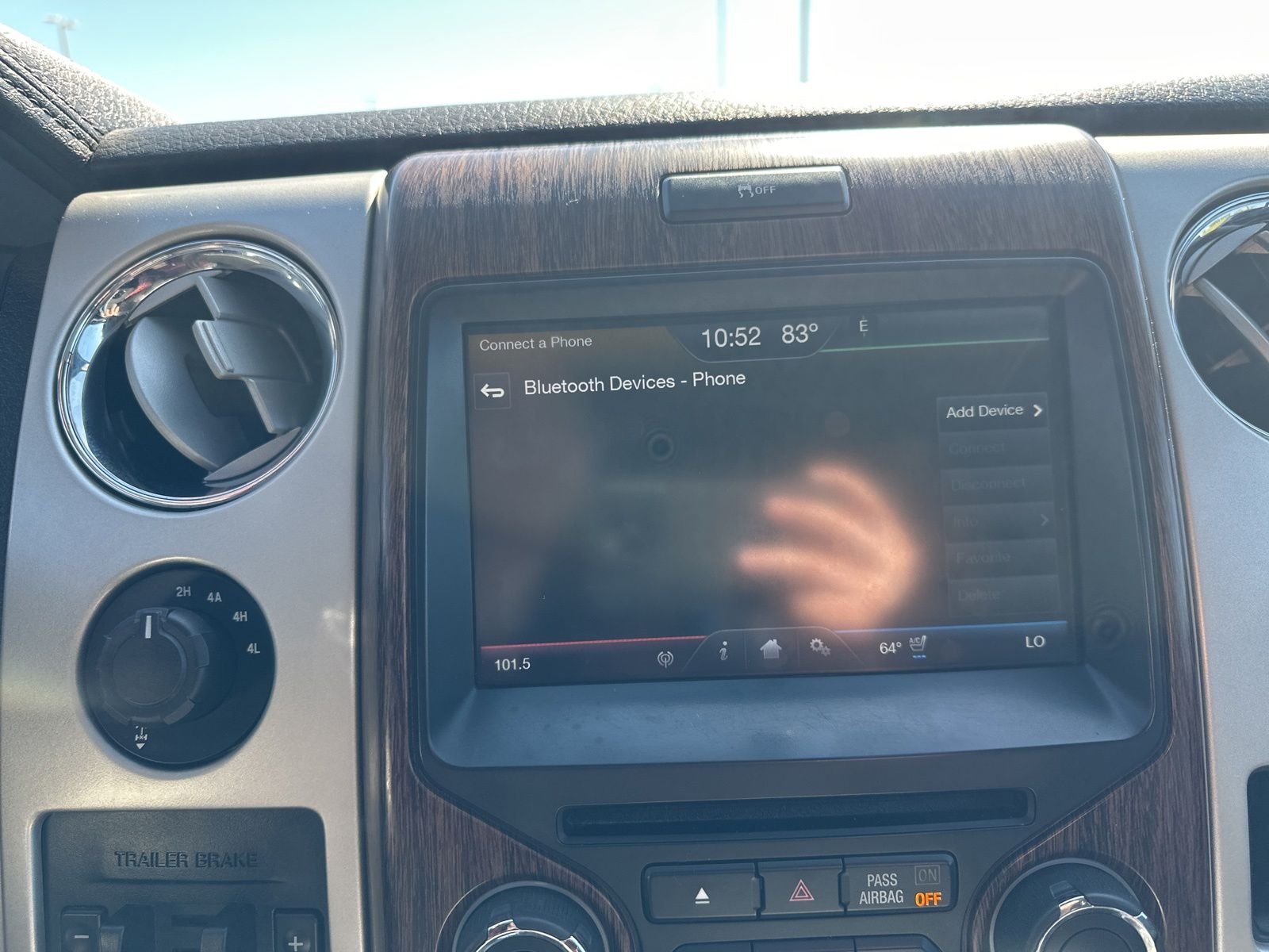Used 2014 White Ford Lariat image 57