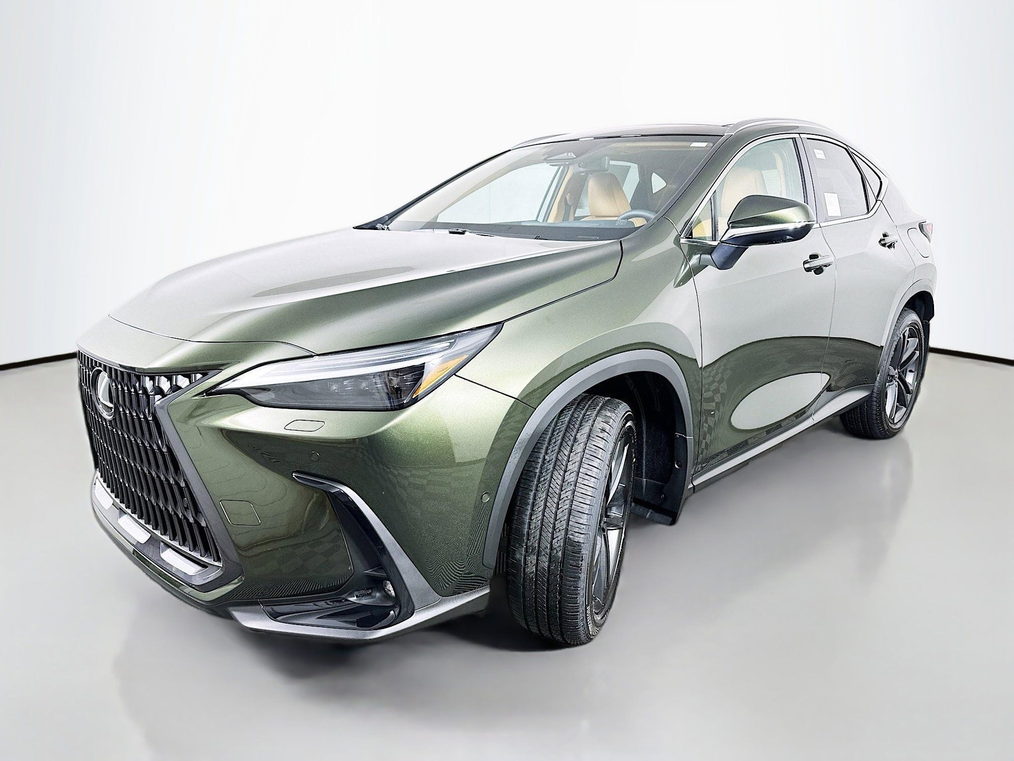 New 2026 Lexus NX PLUG-IN HYBRID ELECTRIC VEHICLE NX 450h+ LUXURY