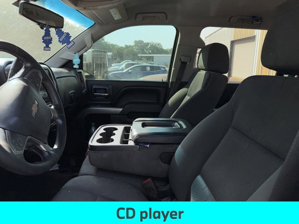 Used 2015 SUMMIT WHITE Chevrolet LT image 17