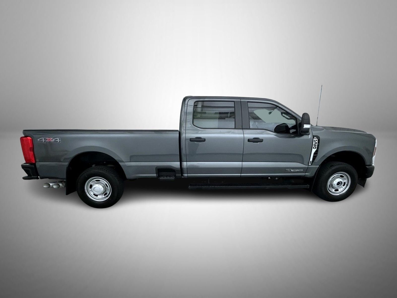New 2026 Carbonized Gray Metallic Ford XL image 4