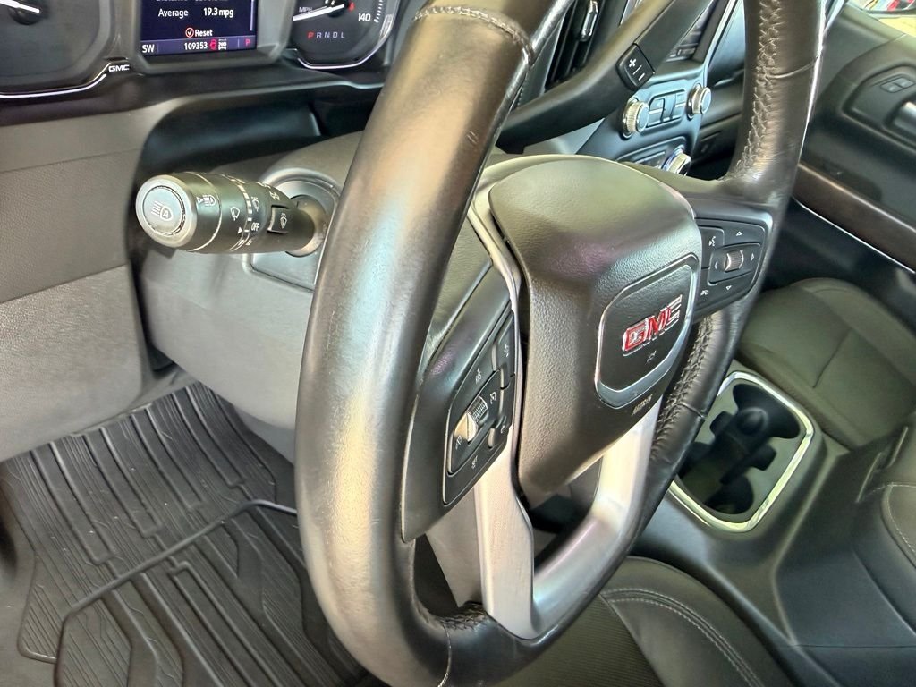 Used 2019 White GMC SLT image 21