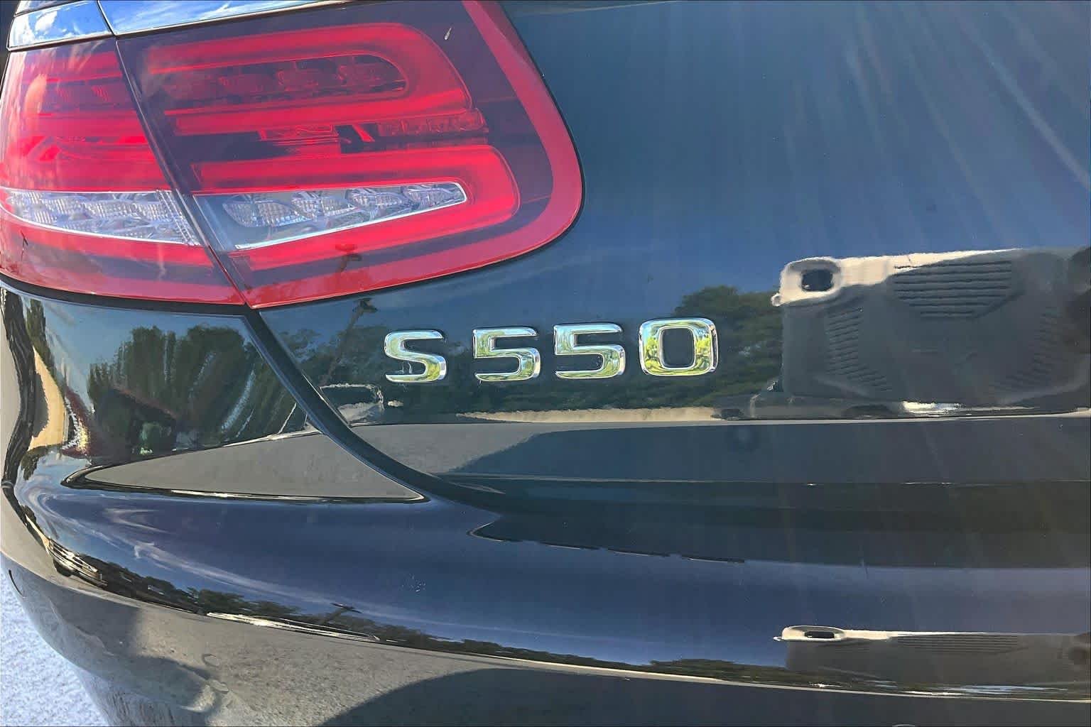 Used 2017 designo Mocha Black Mercedes-Benz S 550 image 30